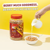 9 - MuscleBlaze High Protein Wheat Cereal OP,  1 kg  Strawberry Blast 
