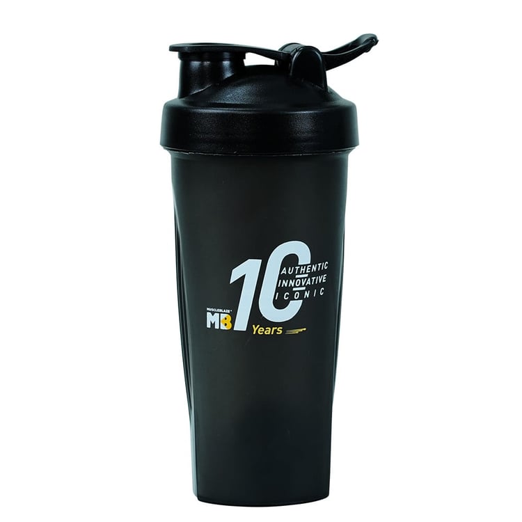 Images for 'MuscleBlaze 10 years Shaker, Black 650 ml